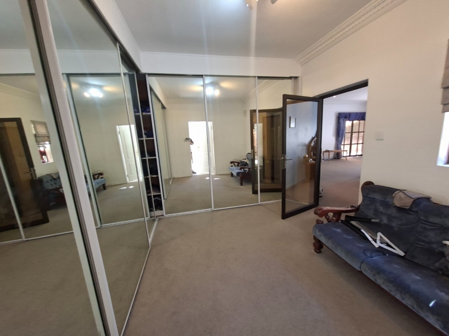 5 Bedroom Property for Sale in Baysvalley Free State